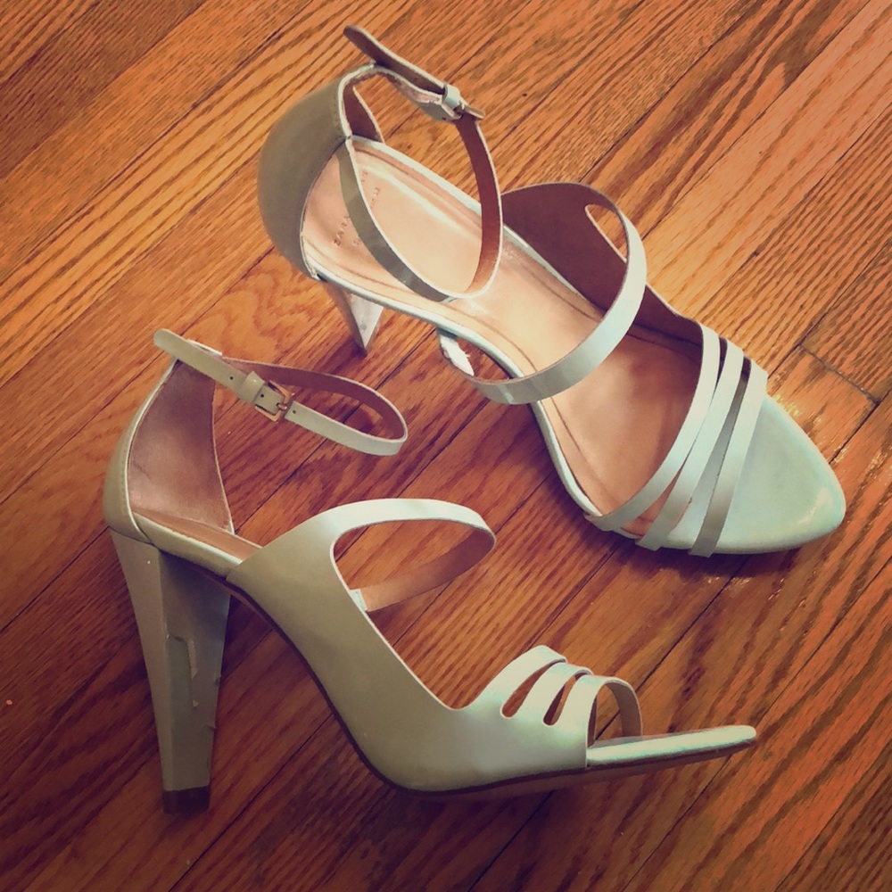 🚫SOLD🚫 ZARA Woman 💍 PRINCESS BLUE Darling Shoe